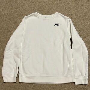 White Youth Nike sweater youth large